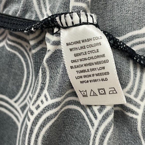 George Women Knit Geometric V-Neck Blouse Sleeveless Top Black White Large 12-14 - Picture 5 of 7